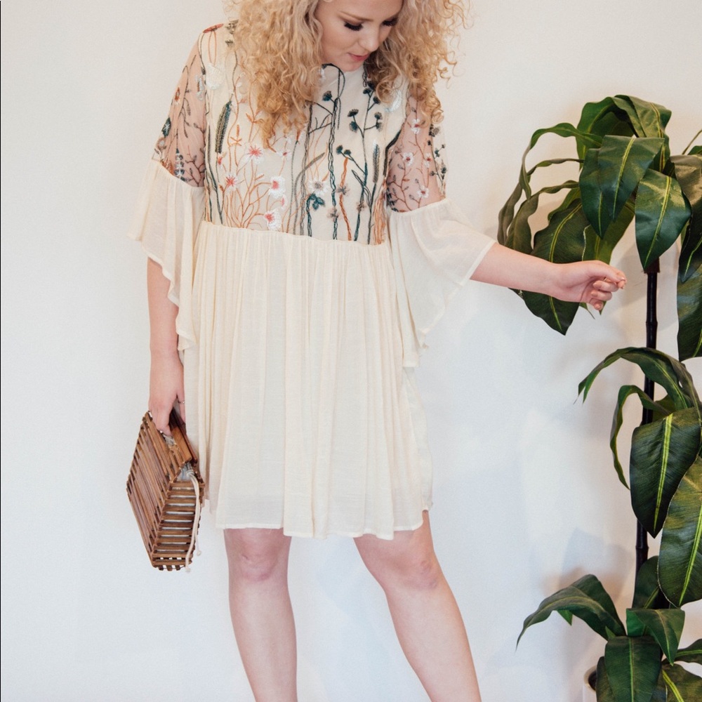 2XL Embroidered Mesh Dress, Natural